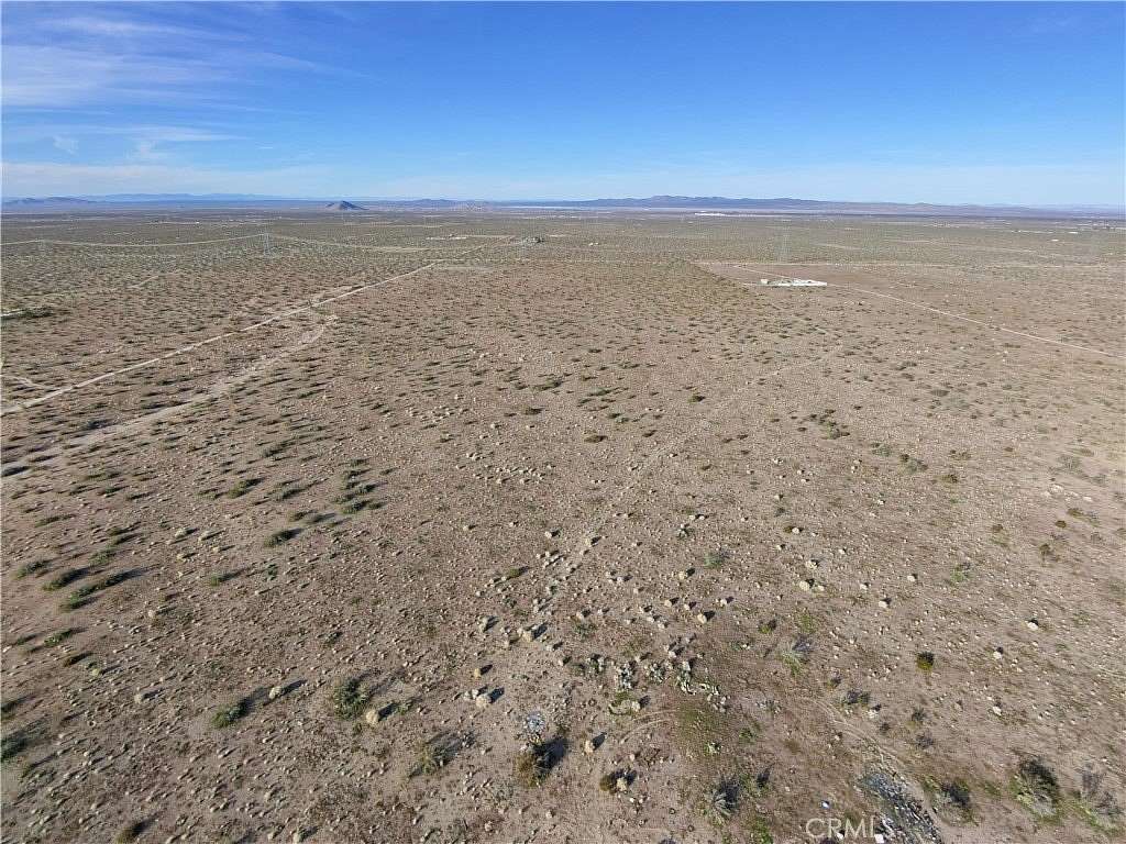 40 Acres of Land for Sale in Piñon Hills, California