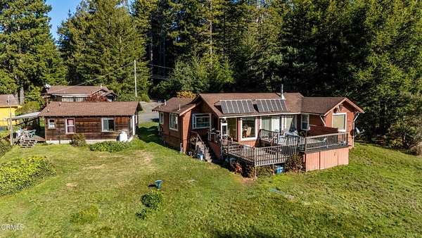 2.62 Acres of Land with Home for Sale in Mendocino, California