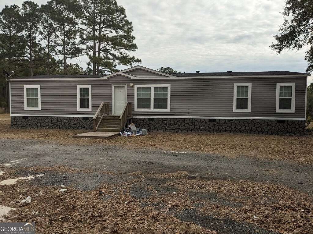 1.78 Acres of Residential Land with Home for Sale in Richmond Hill, Georgia