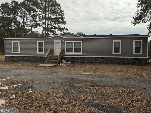 1.78 Acres of Residential Land with Home for Sale in Richmond Hill, Georgia