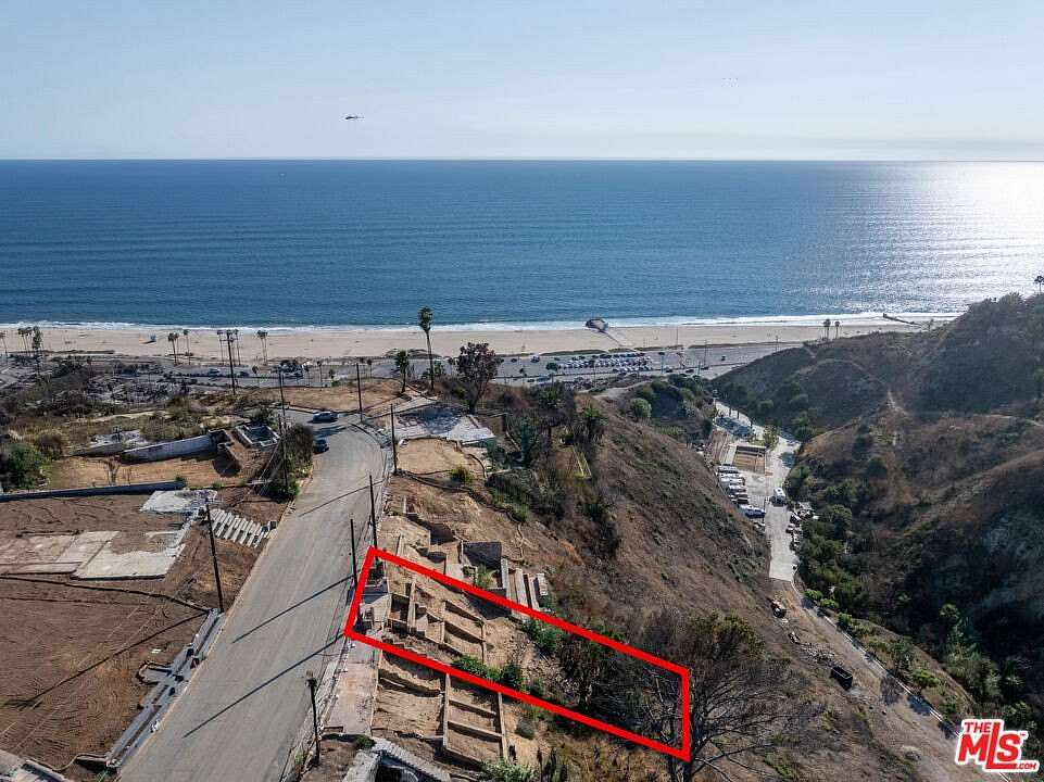0.12 Acres of Residential Land for Sale in Pacific Palisades, California