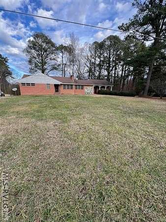 16.6 Acres of Land with Home for Sale in Lawrenceville, Virginia