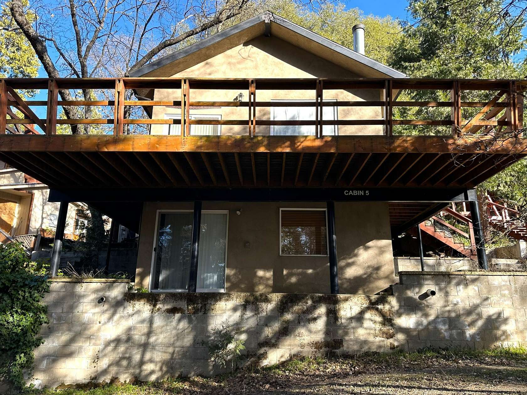 7 Acres of Residential Land with Home for Sale in Posey, California