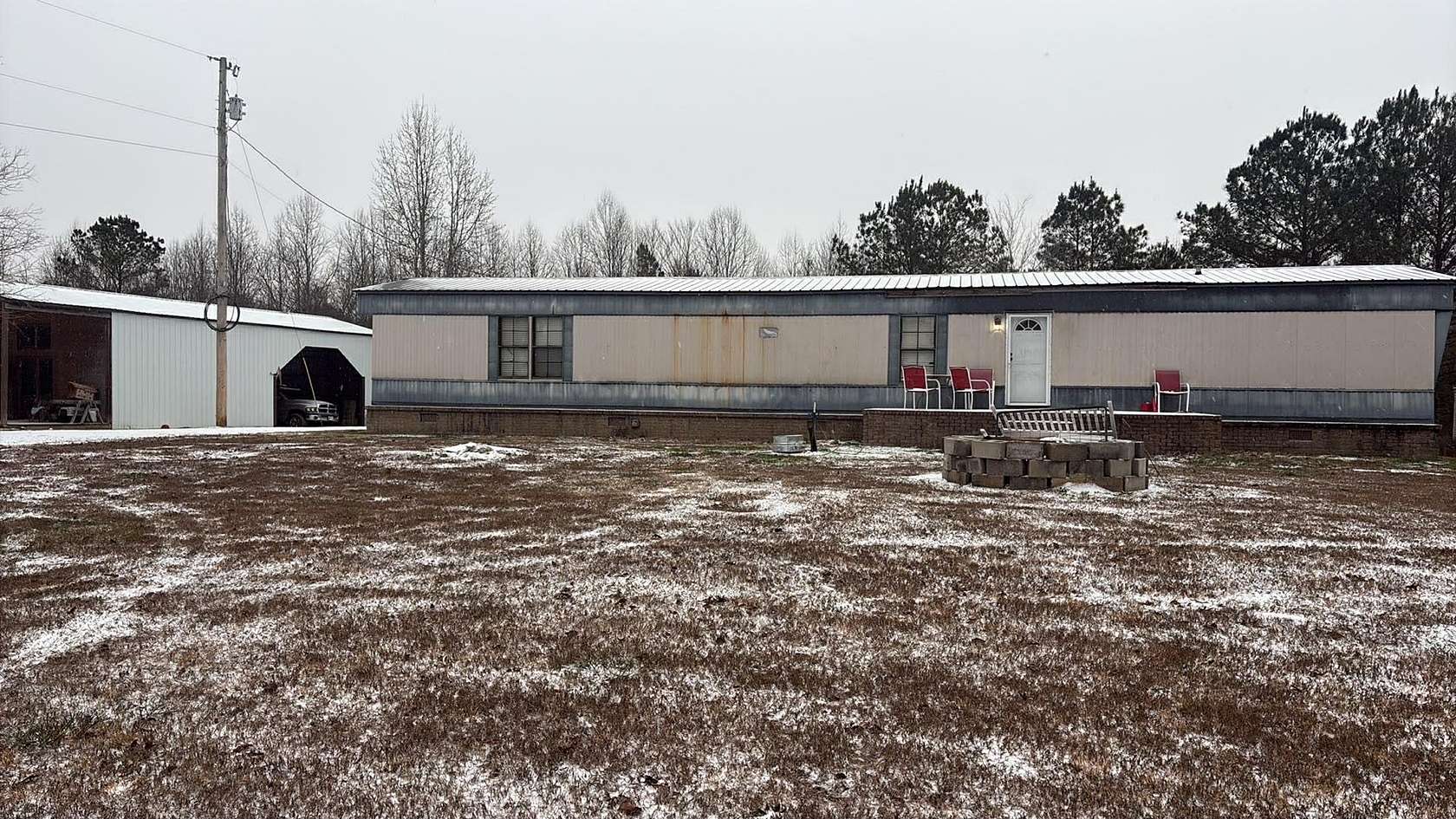 4.83 Acres of Residential Land with Home for Sale in Pulaski, Tennessee