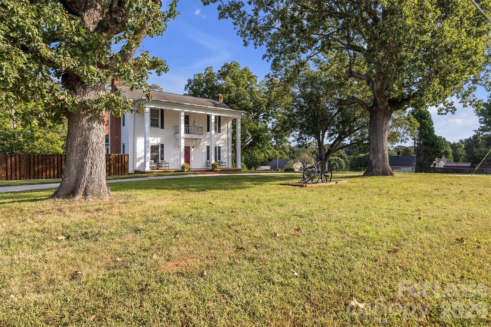 8 Acres of Residential Land with Home for Lease in Statesville, North Carolina