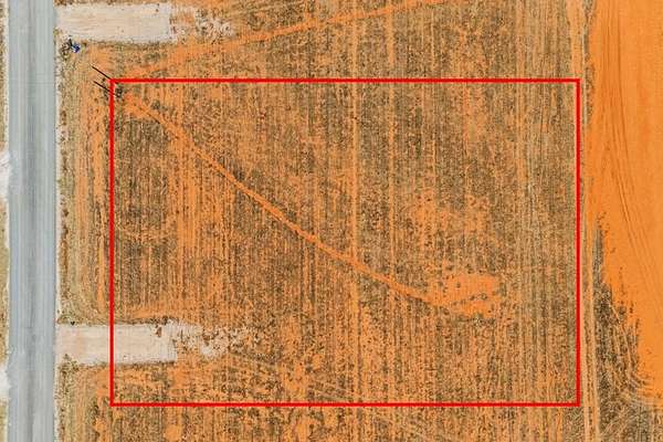 1.38 Acres of Land for Sale in Seminole, Texas