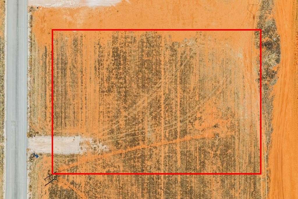 1.38 Acres of Land for Sale in Seminole, Texas