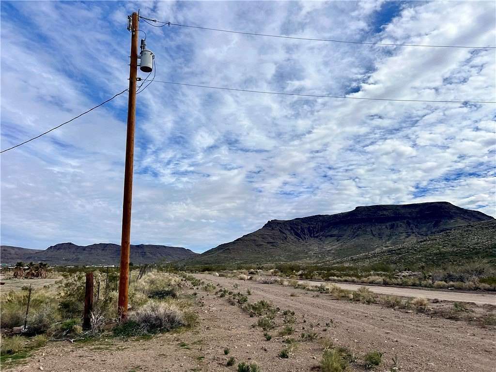 1 Acre of Land for Sale in Golden Valley, Arizona