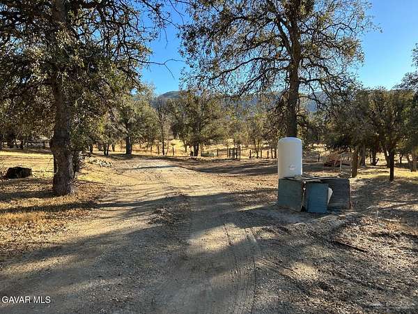 Residential Land for Sale in Tehachapi, California