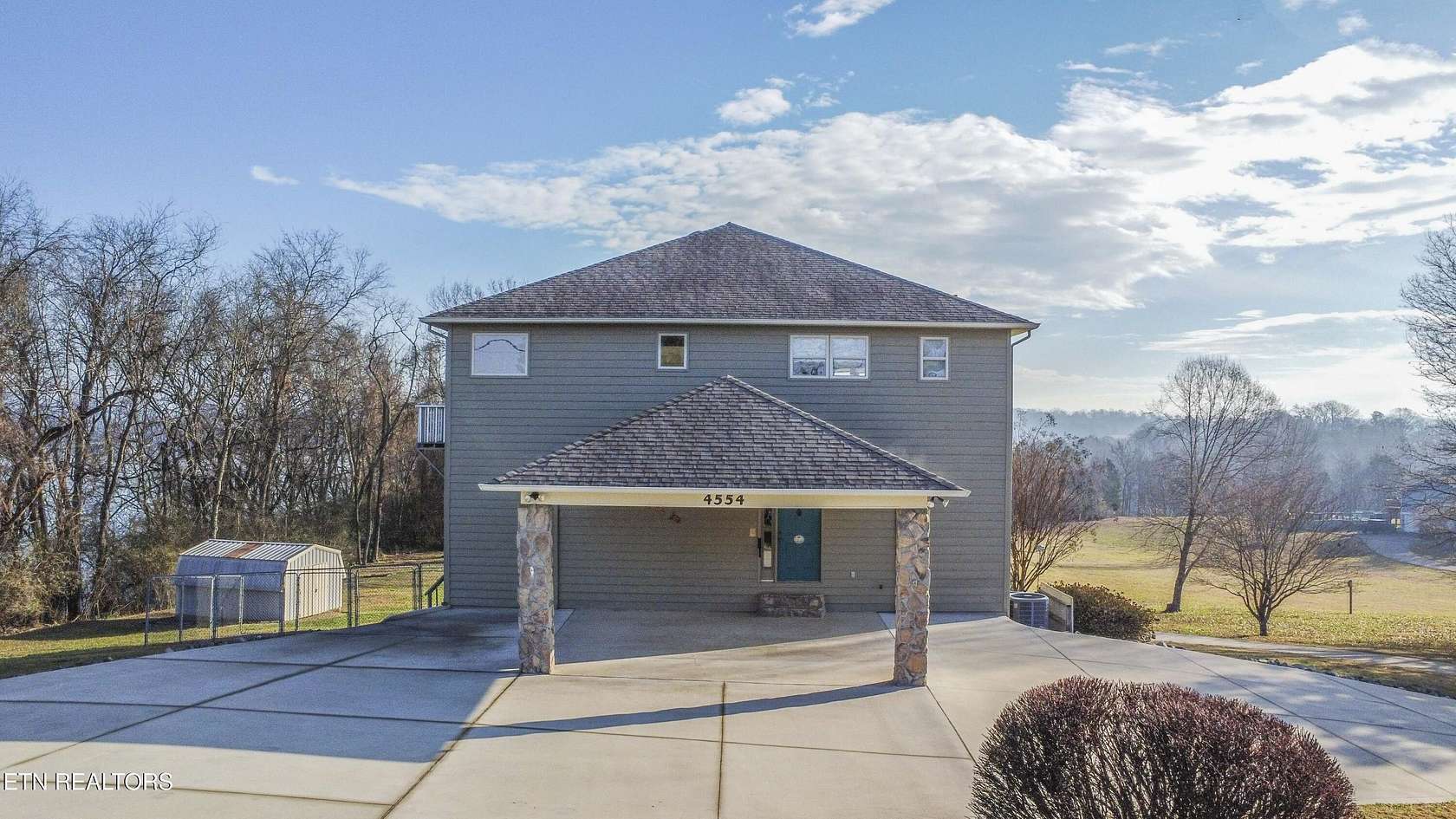 3.53 Acres of Residential Land with Home for Sale in Louisville, Tennessee