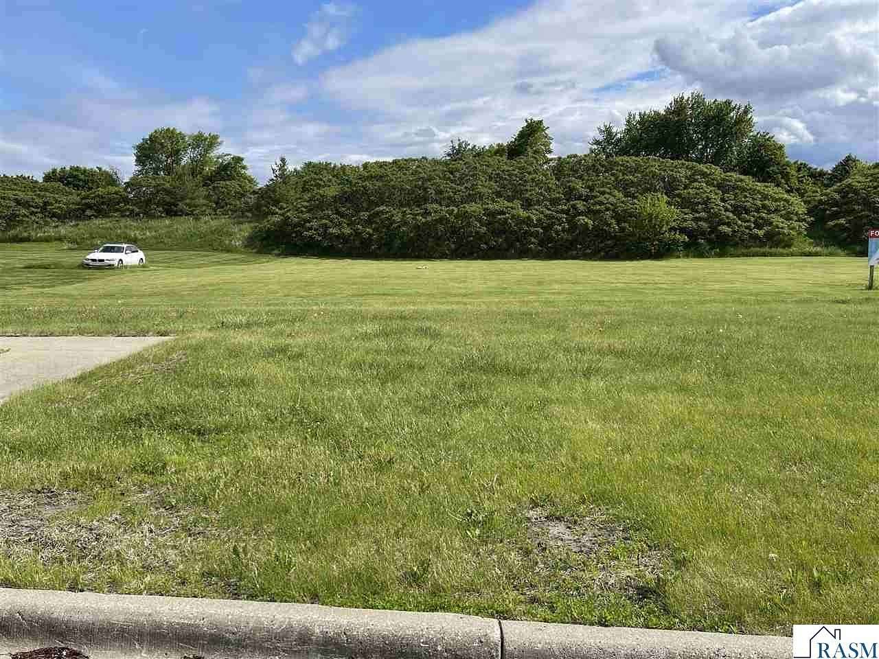 1 Acre of Commercial Land for Sale in Mankato, Minnesota