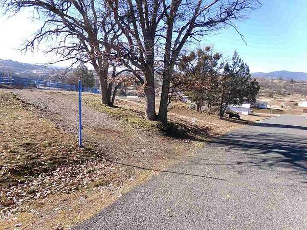 0.19 Acres of Residential Land for Sale in Yreka, California