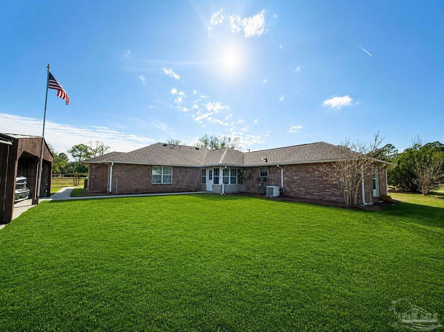 4.5 Acres of Land with Home for Sale in Pensacola, Florida