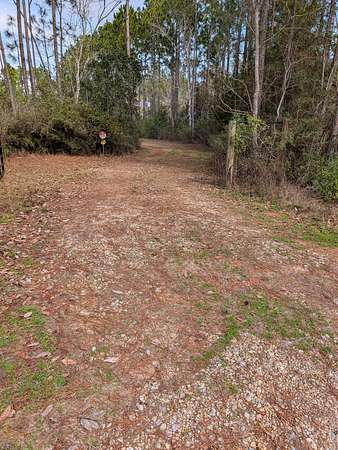 1.24 Acres of Residential Land for Sale in Milton, Florida