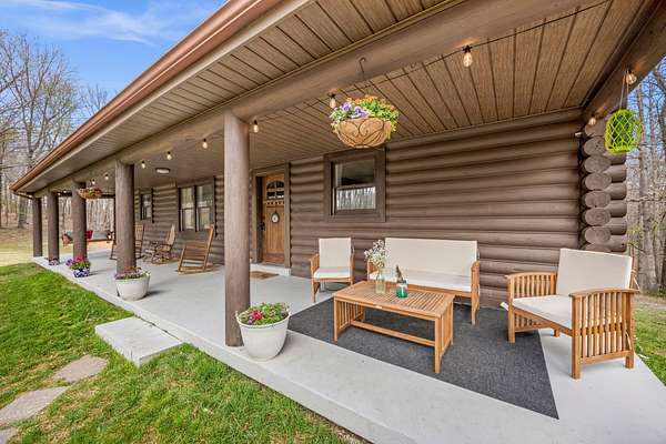 9.24 Acres of Land with Home for Sale in Dickson, Tennessee