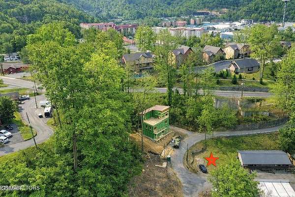 0.1 Acres of Mixed-Use Land for Sale in Gatlinburg, Tennessee