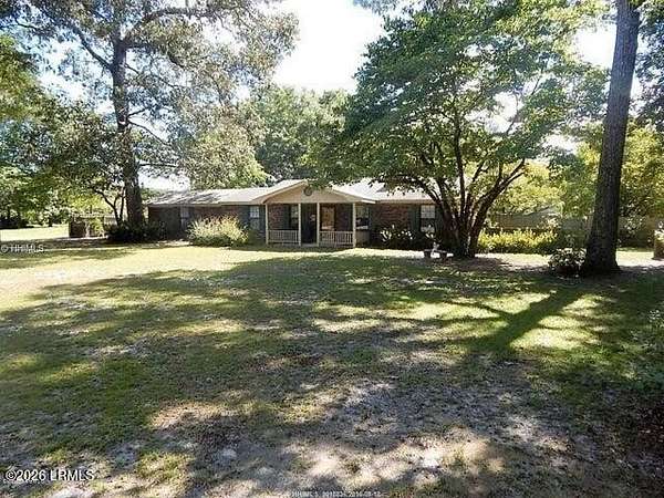 3.2 Acres of Residential Land with Home for Sale in Ridgeland, South Carolina