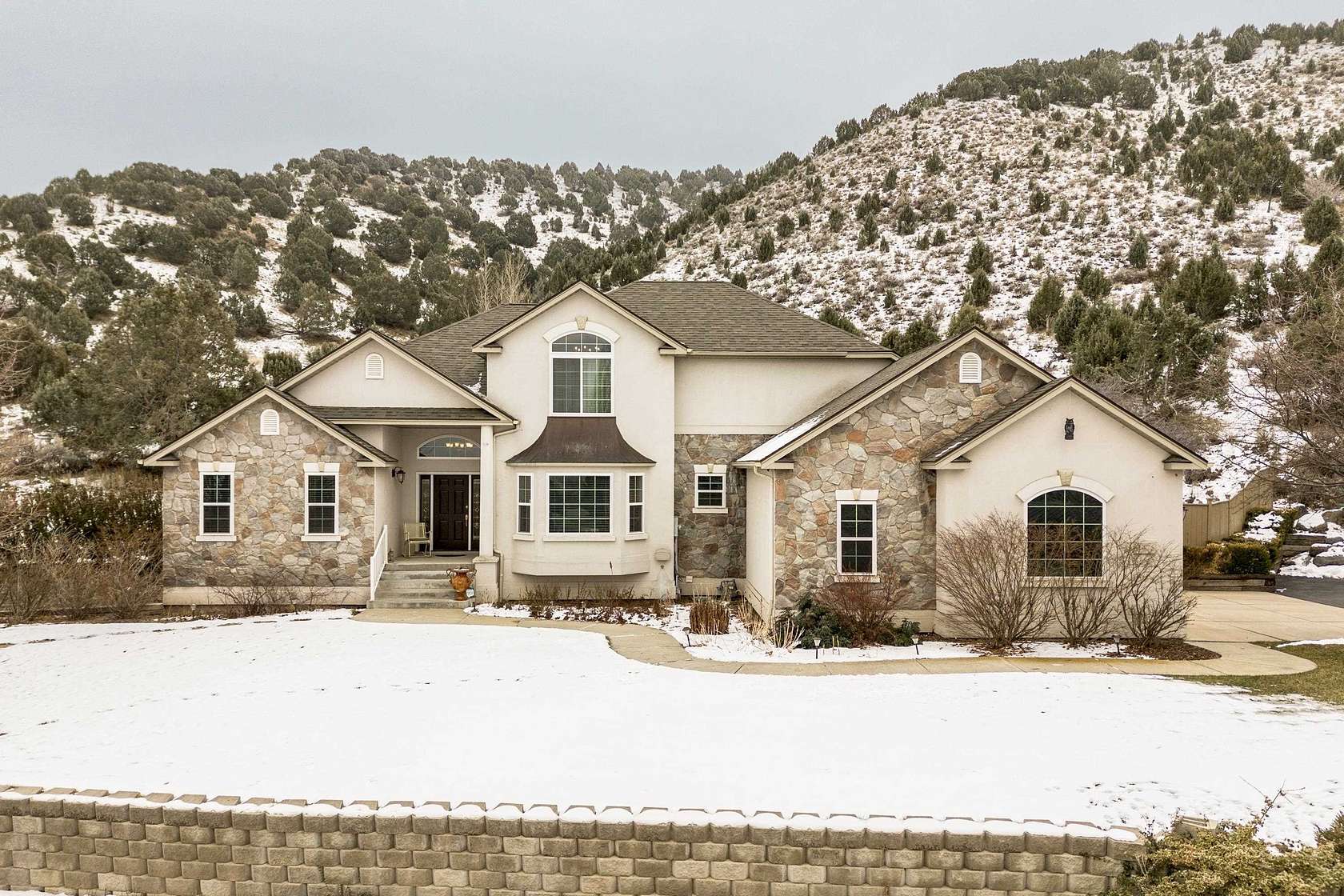 9.3 Acres of Residential Land with Home for Sale in Pocatello, Idaho