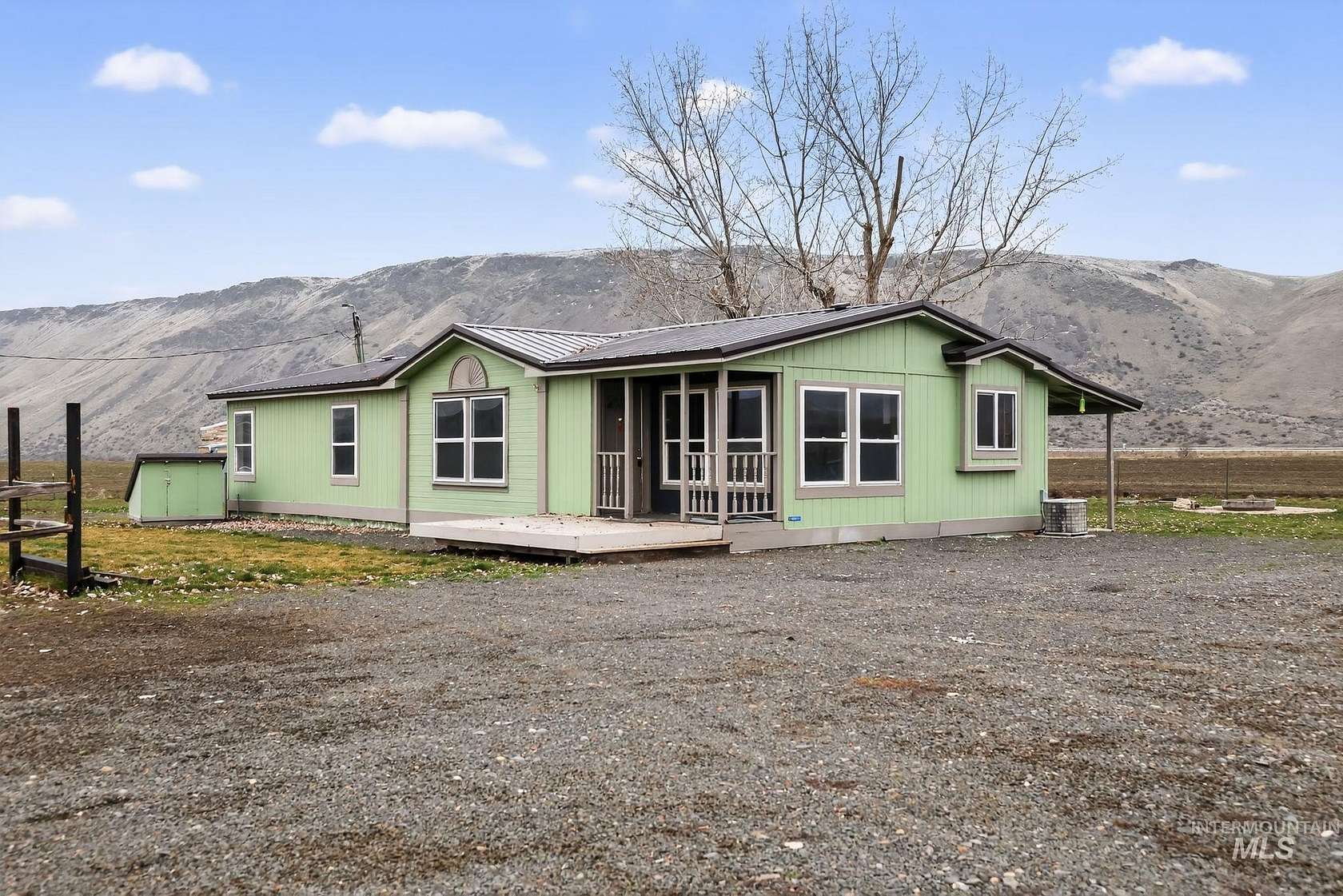 2.42 Acres of Land with Home for Sale in Weiser, Idaho