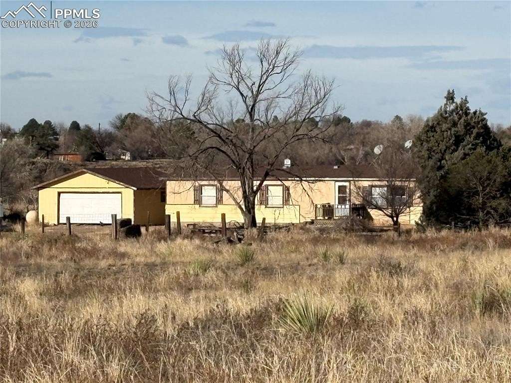 8.18 Acres of Residential Land with Home for Sale in Pueblo, Colorado