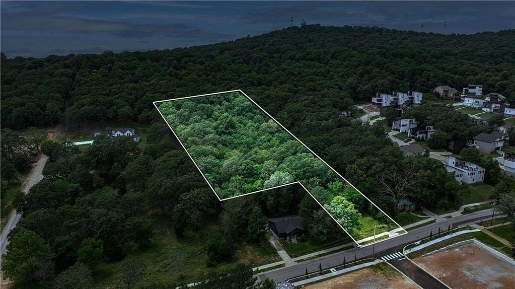 2 Acres of Residential Land for Sale in Fayetteville, Arkansas