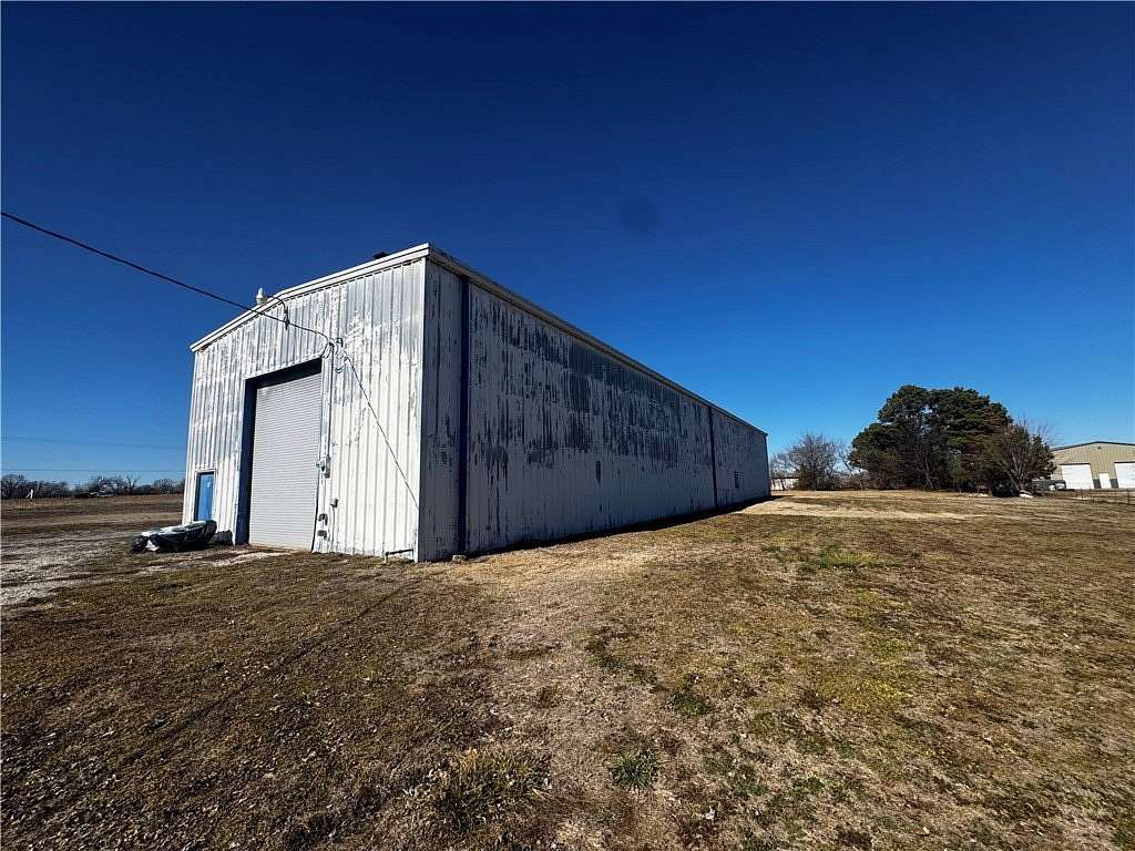 3.77 Acres of Improved Mixed-Use Land for Sale in Springdale, Arkansas