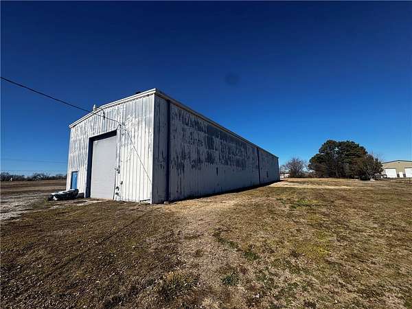 3.77 Acres of Improved Mixed-Use Land for Sale in Springdale, Arkansas