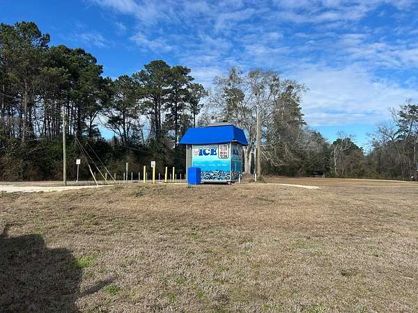 1.7 Acres of Commercial Land for Sale in Cowarts, Alabama