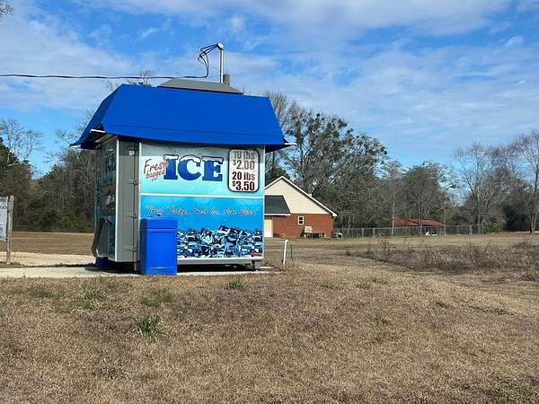 1.7 Acres of Commercial Land for Sale in Cowarts, Alabama
