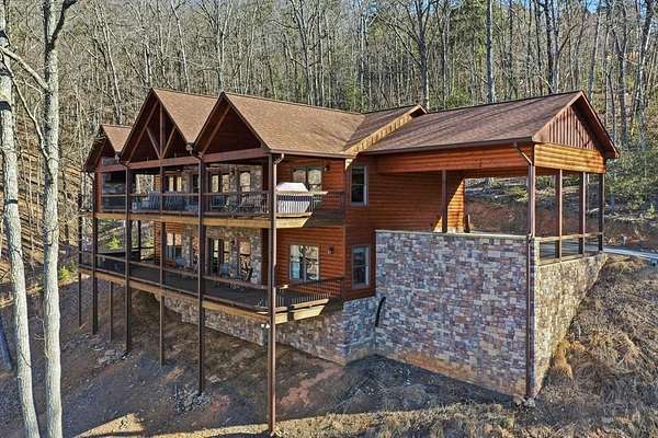 1.5 Acres of Land with Home for Sale in Mineral Bluff, Georgia