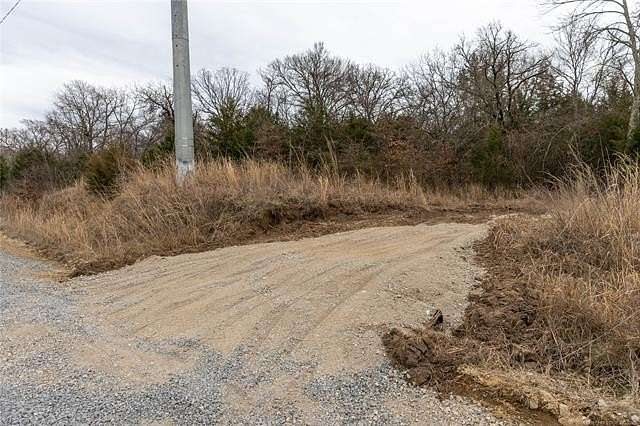 6.34 Acres of Residential Land for Sale in Okemah, Oklahoma