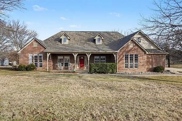 2 Acres of Land with Home for Sale in Catoosa, Oklahoma