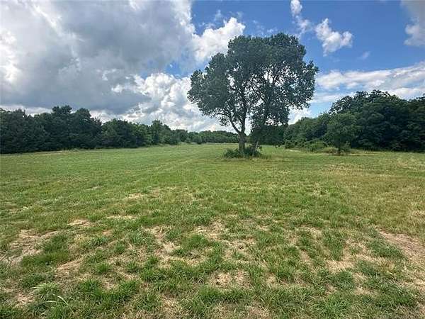 12 Acres of Mixed-Use Land for Sale in Bokchito, Oklahoma