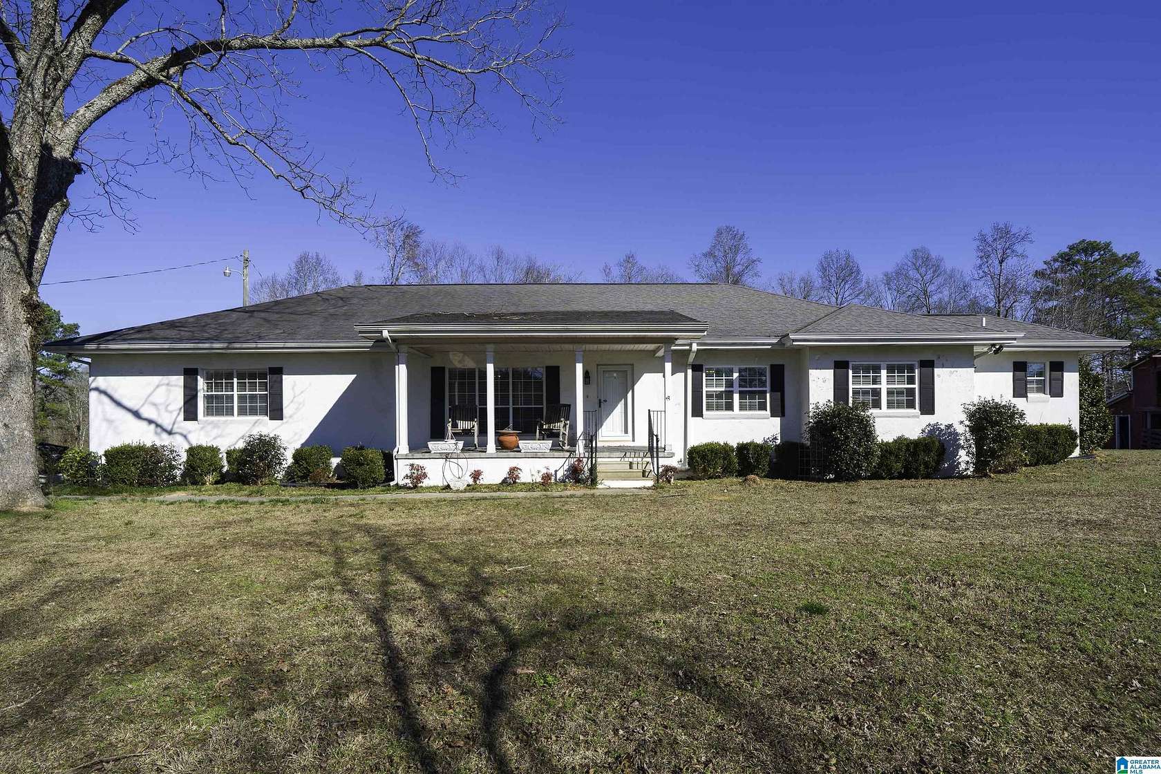 5 Acres of Residential Land with Home for Sale in Hueytown, Alabama