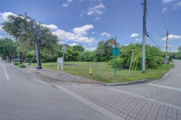 0.35 Acres of Commercial Land for Sale in Davie, Florida