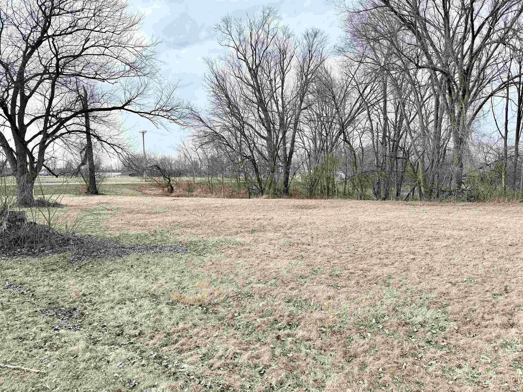 0.38 Acres of Residential Land for Sale in Albion, Indiana