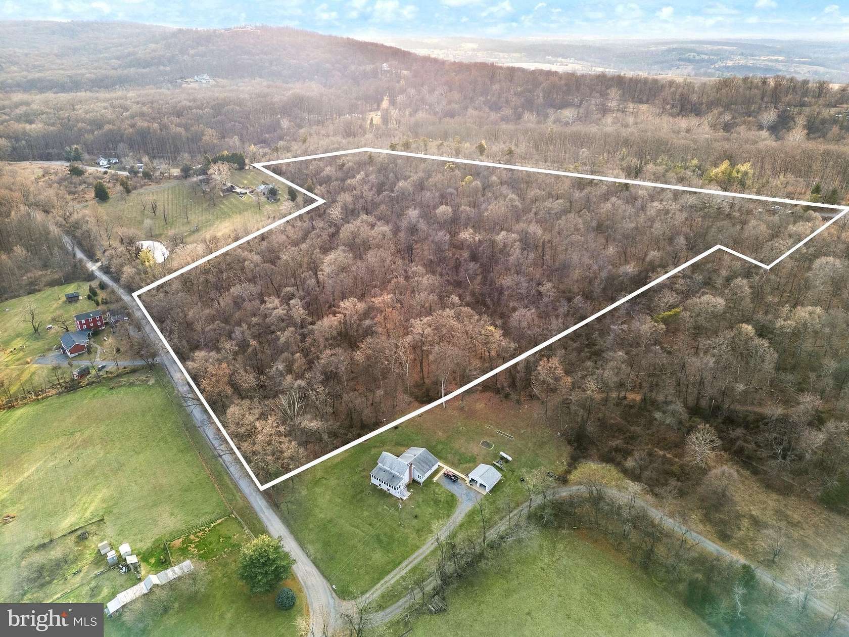 15.8 Acres of Recreational Land for Sale in Leesburg, Virginia