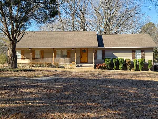 3.2 Acres of Residential Land with Home for Sale in Amory, Mississippi