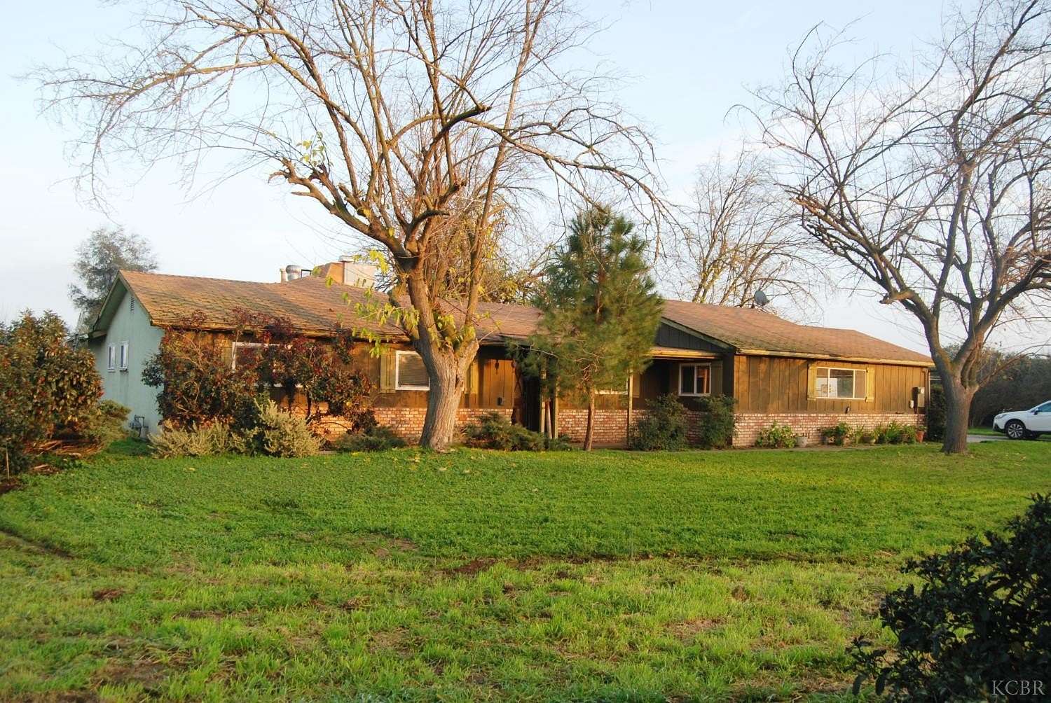 3.6 Acres of Residential Land with Home for Sale in Hanford, California