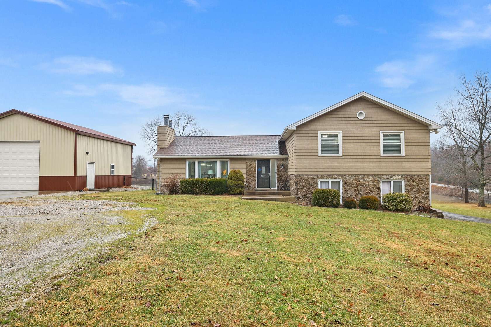 6.75 Acres of Residential Land with Home for Sale in Lawrenceburg, Kentucky