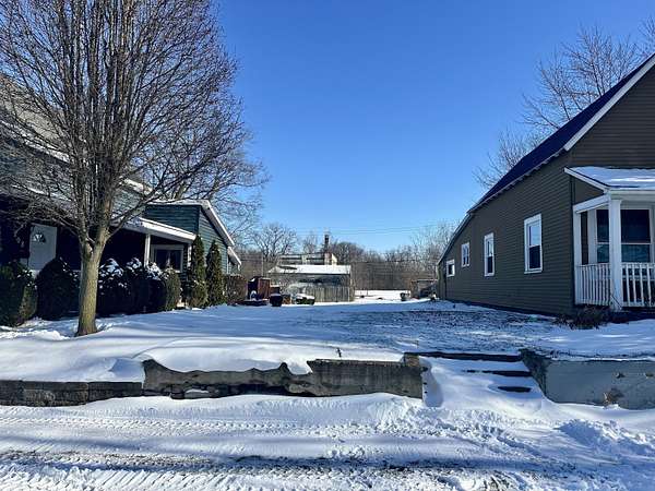 0.07 Acres of Residential Land for Sale in Anderson, Indiana