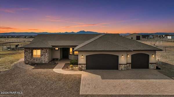 2 Acres of Residential Land with Home for Sale in Prescott Valley, Arizona