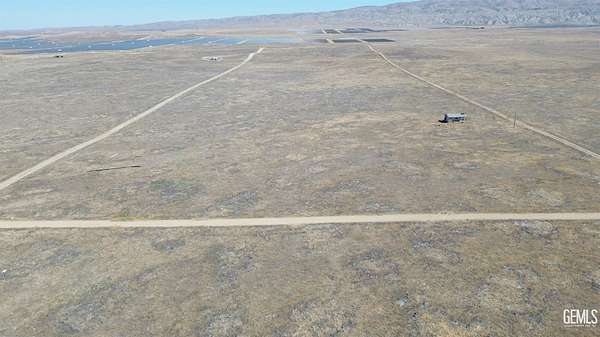 2.5 Acres of Land for Sale in Santa Margarita, California