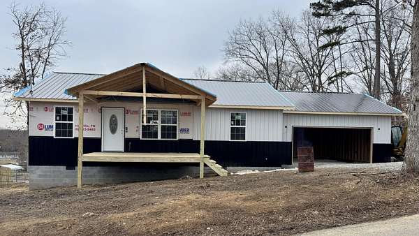 0.52 Acres of Residential Land with Home for Sale in Newport, Tennessee