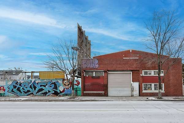 0.14 Acres of Land for Sale in Chicago, Illinois
