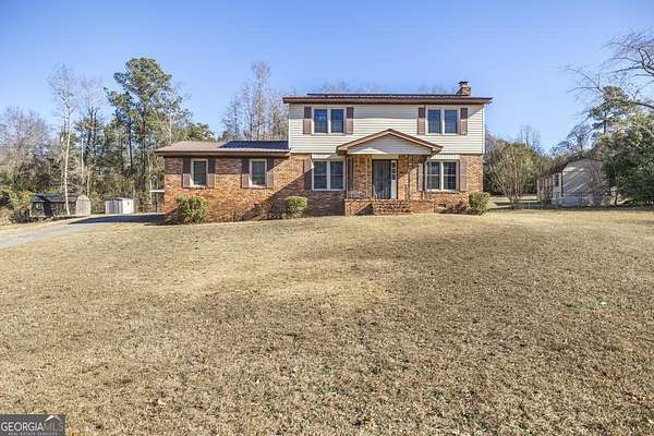 1.76 Acres of Residential Land with Home for Sale in Lizella, Georgia