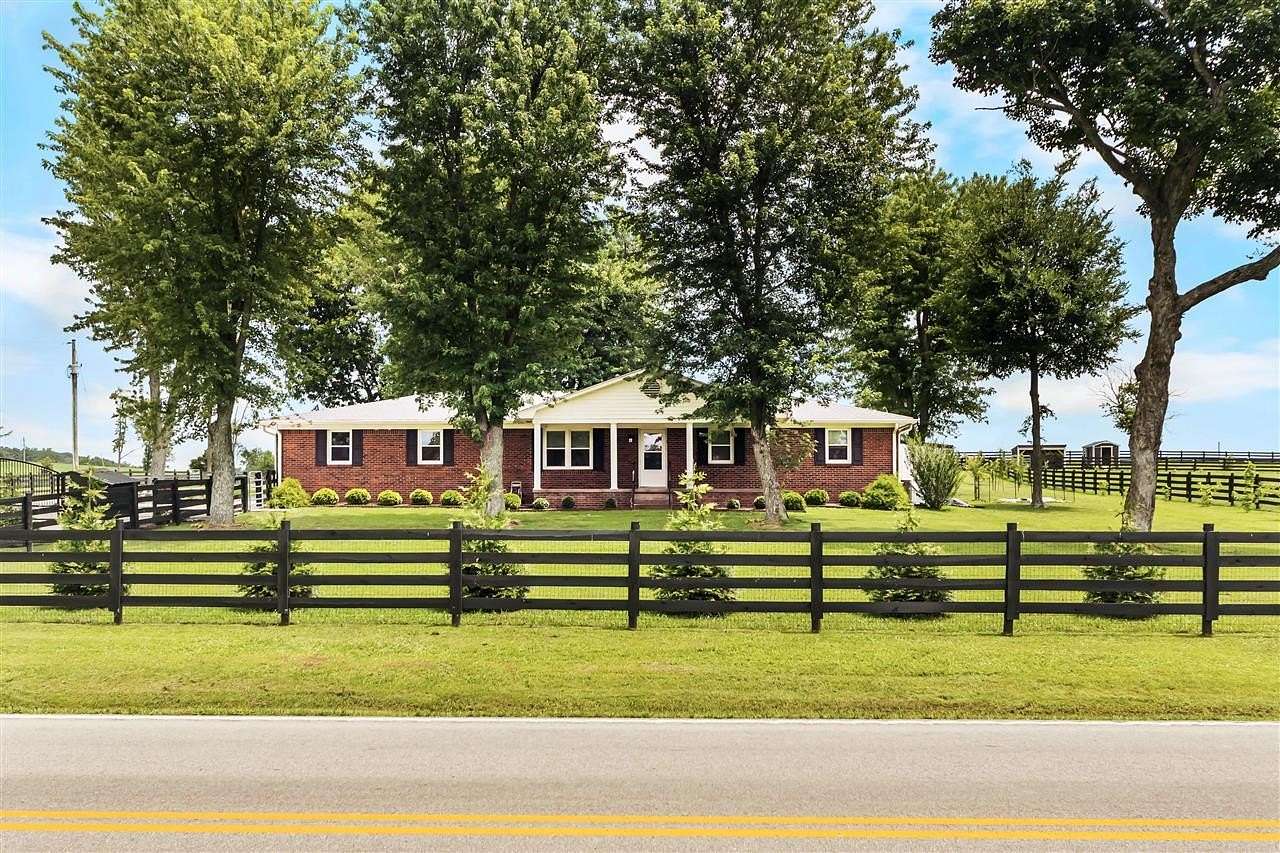 10.8 Acres of Land with Home for Sale in Glasgow, Kentucky