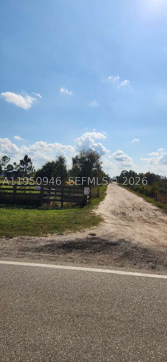 5 Acres of Residential Land for Sale in Punta Gorda, Florida