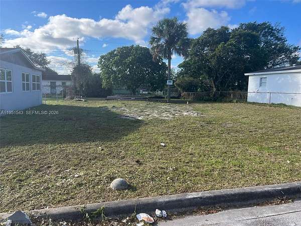 0.12 Acres of Residential Land for Sale in Fort Lauderdale, Florida
