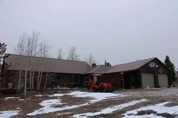 7.12 Acres of Residential Land with Home for Sale in Robertson, Wyoming